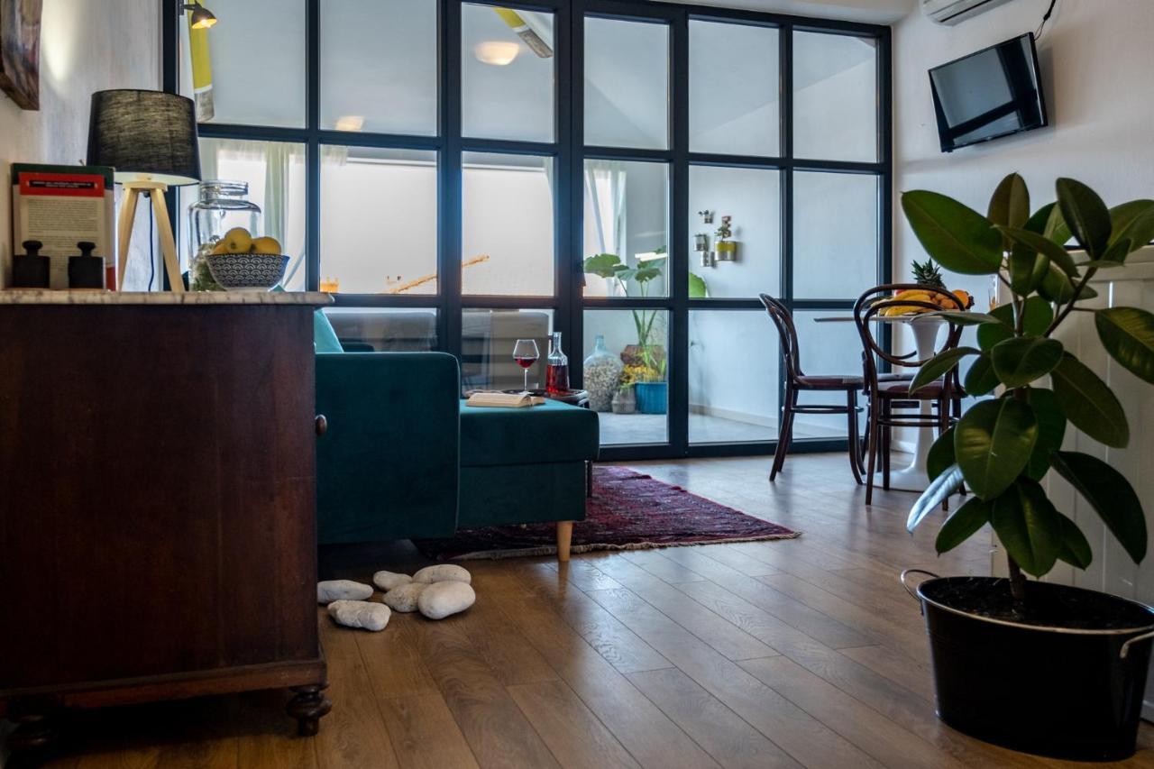 Apartments Lota On Top Location Супетар Екстериор снимка
