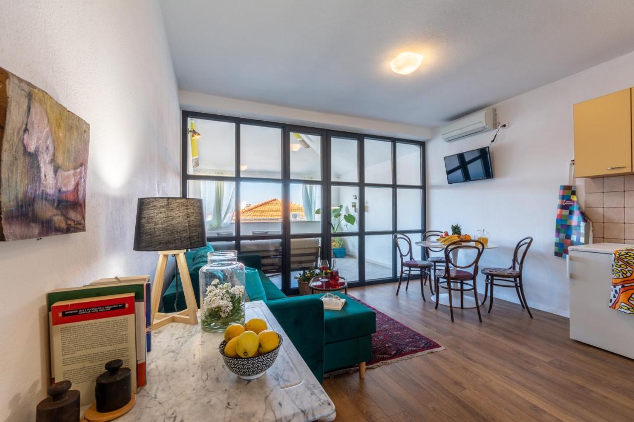 Apartments Lota On Top Location Супетар Екстериор снимка